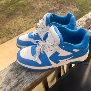 Off white lightly worn shoes